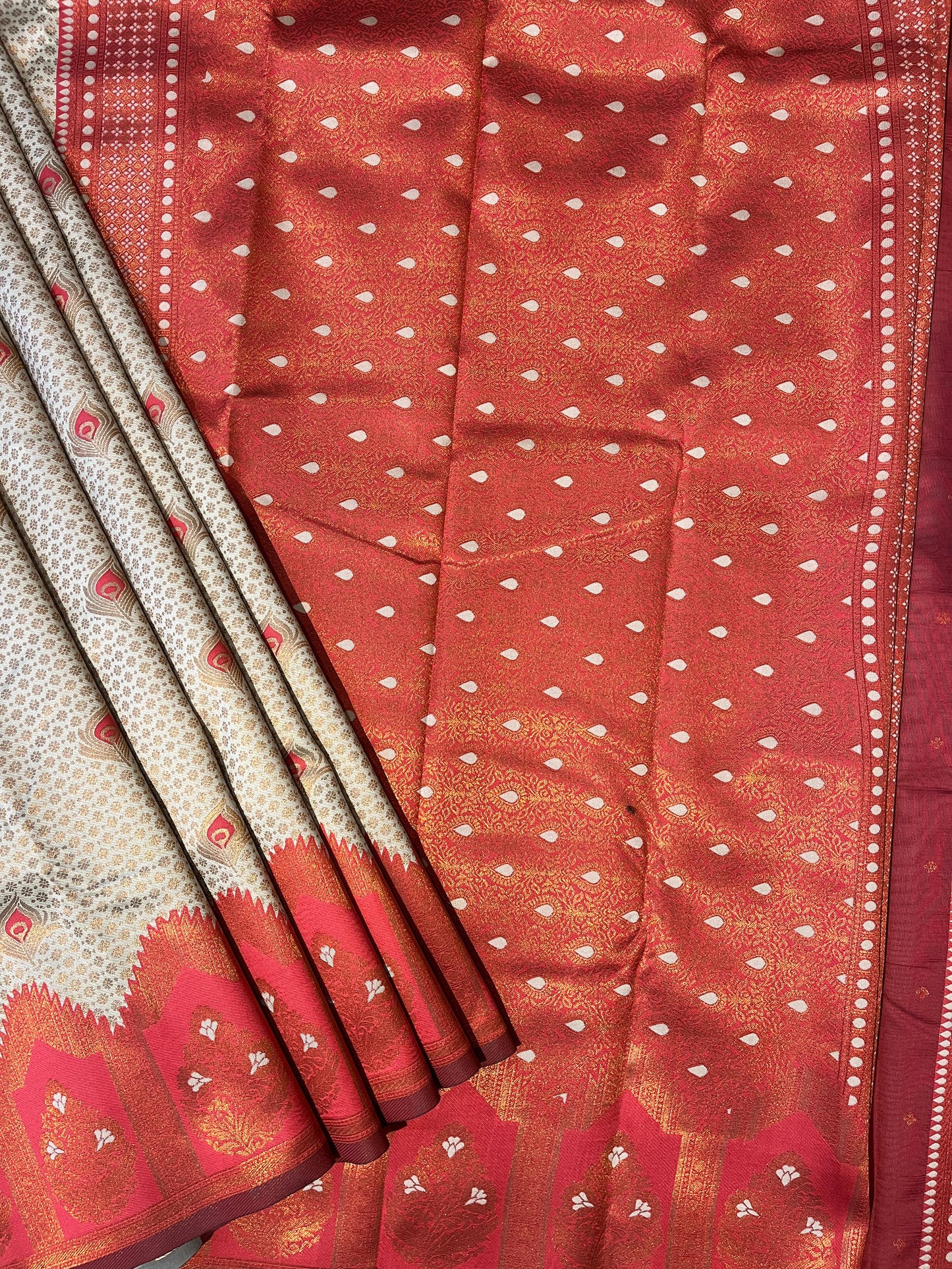 Samuthrika Saree 015