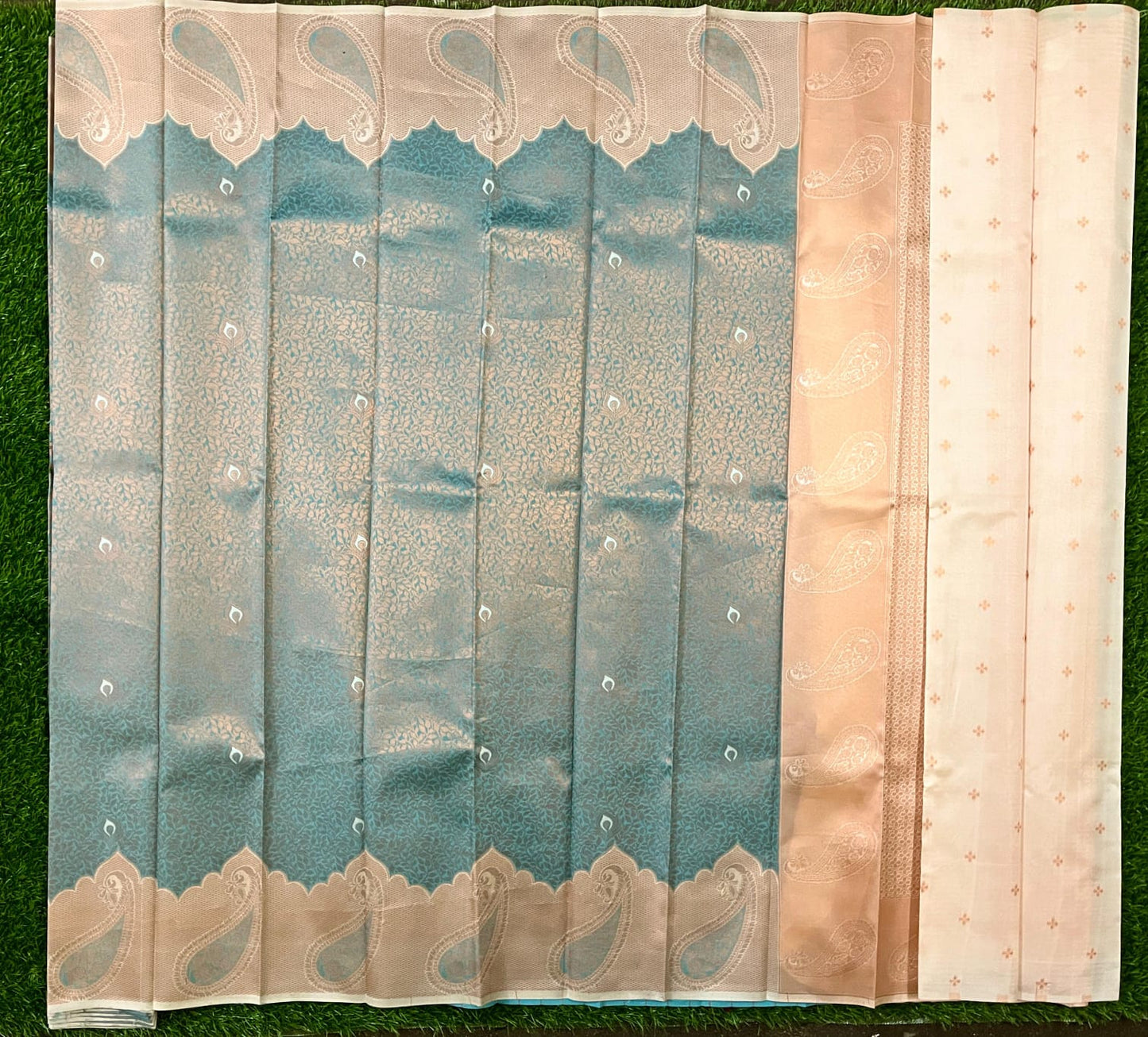 Kanchipuram Semi Silk Saree 008